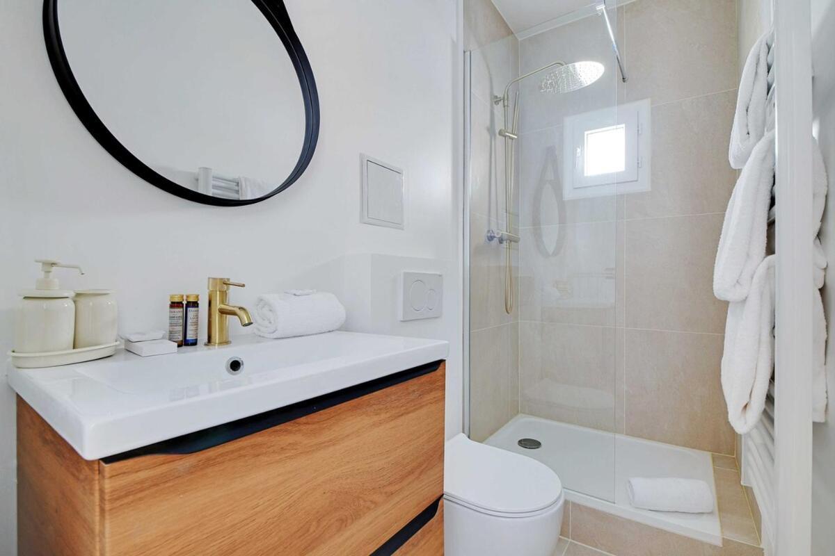Studio-suite 4 Stars, 15m From Eiffel, Refined *